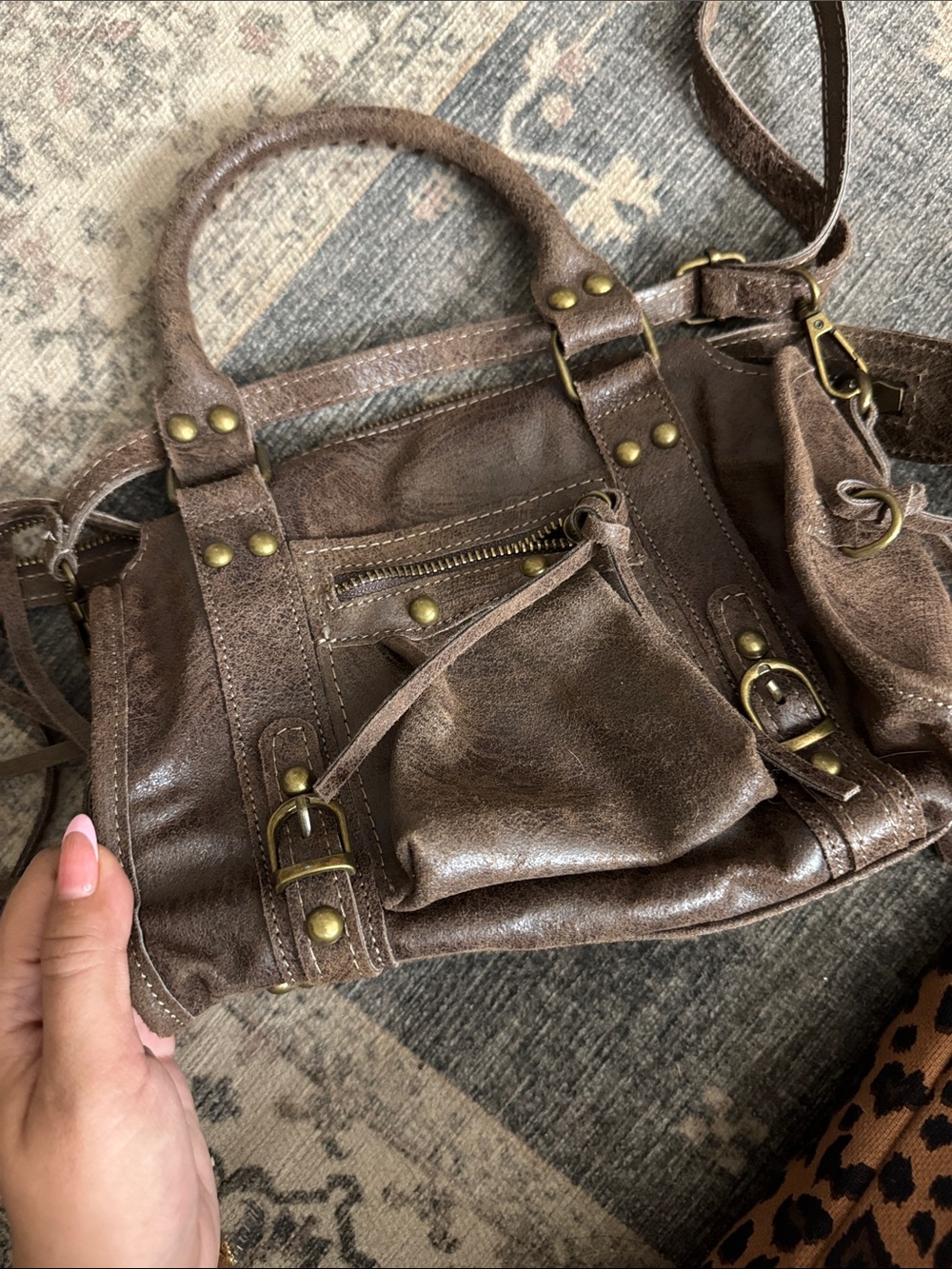 Women’s Distressed Brown leather Crossbody Satchel